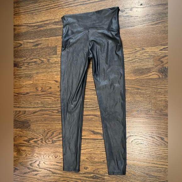 SPANX Pants - SPANX XL Black Compression Leggings